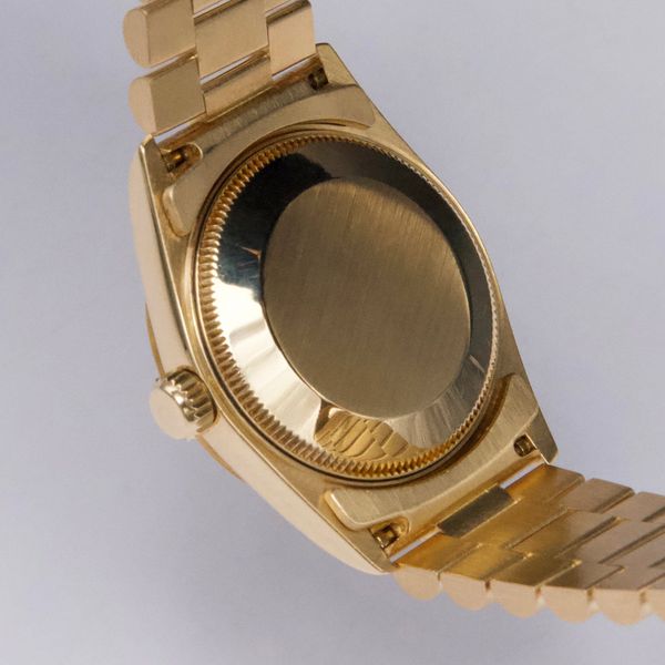 Rolex Mid-Size Datejust 68278